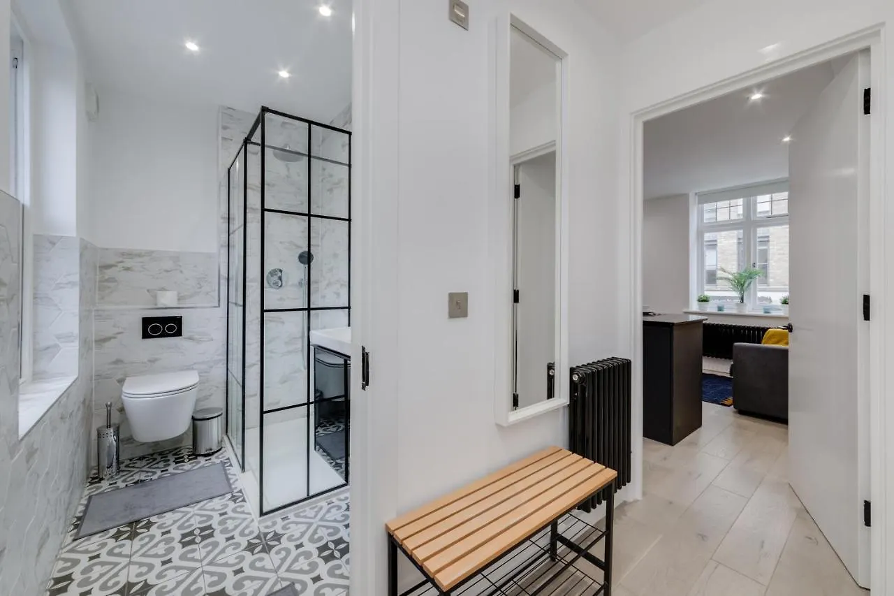 Deluxe 1 Bed Flat - Shoreditch, Aldgate & The City Of London