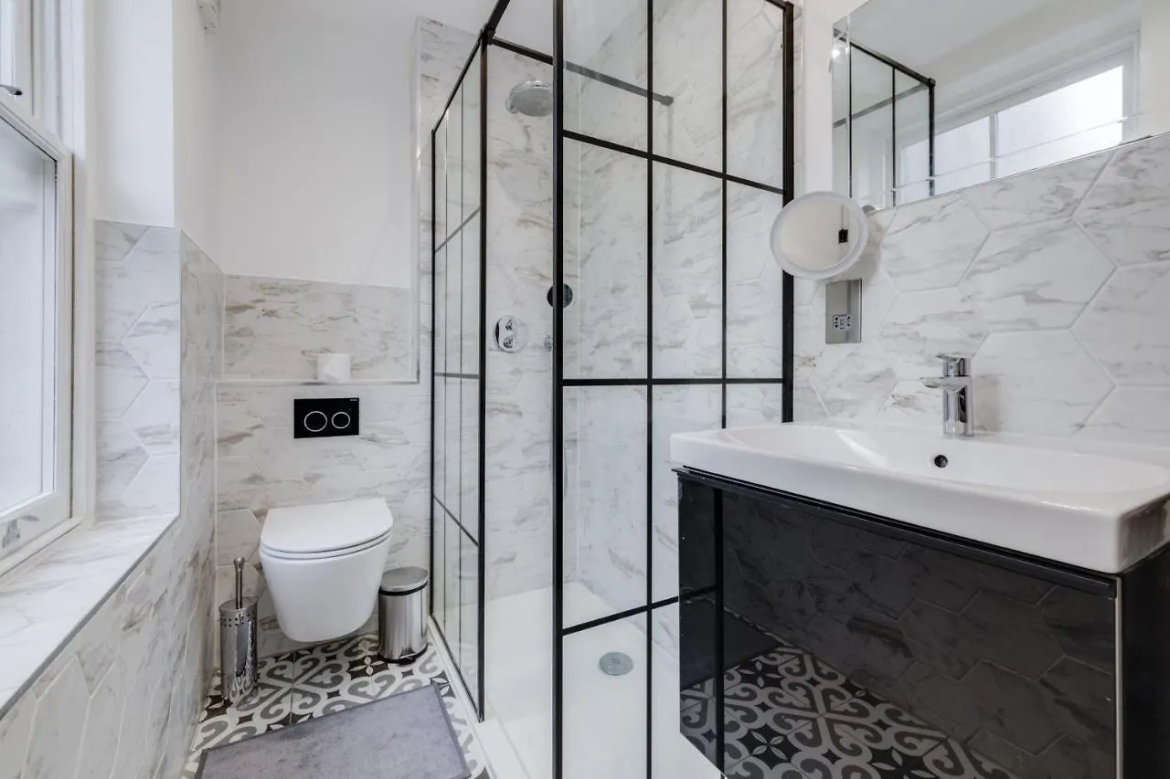 Deluxe 1 Bed Flat - Shoreditch, Aldgate & The City Of London Apartment
